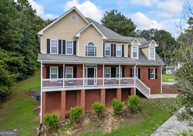 Photo 1 of Single family home for sale at 2530 River Run Dr, Dacula, GA 30019 | MLS# 10814351 | Listing updated on 2026-08-18