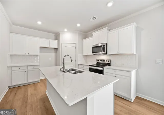 5th image of 6710 Corryton St, Flowery Branch, GA 30542 | MLS# 10812080