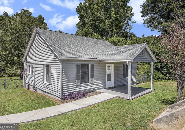 2nd image of 1298 Irwin Bridge Rd Nw, Conyers, GA 30012 | MLS# 10667892