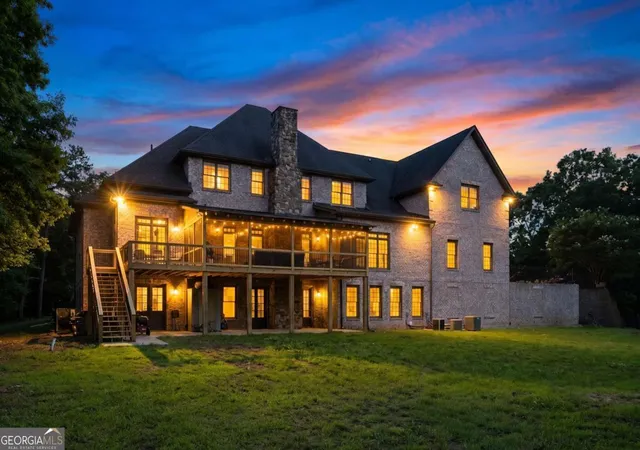 Photo 2 of Mansion for sale at 7945 Reinhardt College Pkwy, Waleska, GA 30183 | MLS# 10779483 | Listing updated on 2026-09-14