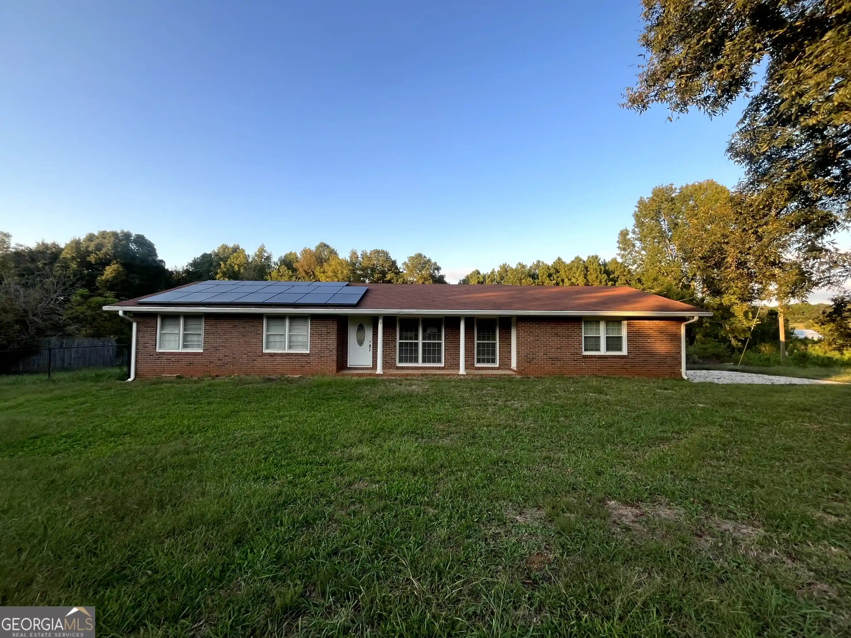 Single family home for sale at 8750 Sandy Cross Rd, Carnesville, GA 30521 | MLS# 10867435