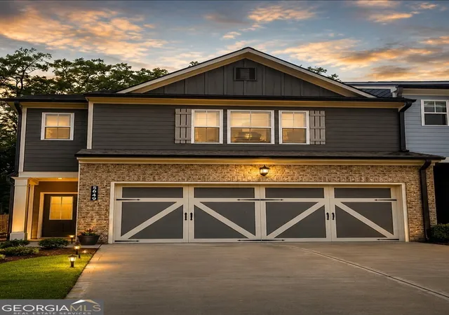 Homes for sale in Flowery Branch, GA | 5649 Overview Dr, Flowery Branch, GA 30542 | MLS# 10730540