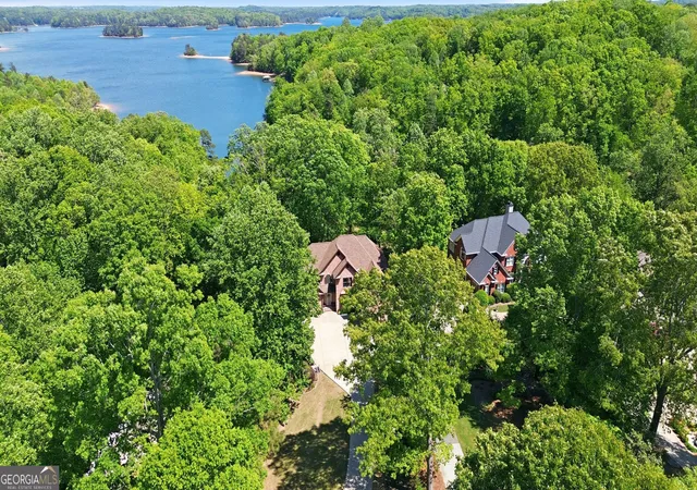 Photo 2 of Mansion for sale at 8575 Anchor On Lanier Ct, Gainesville, GA 30506 | MLS# 10758676 | Listing updated on 2026-05-20