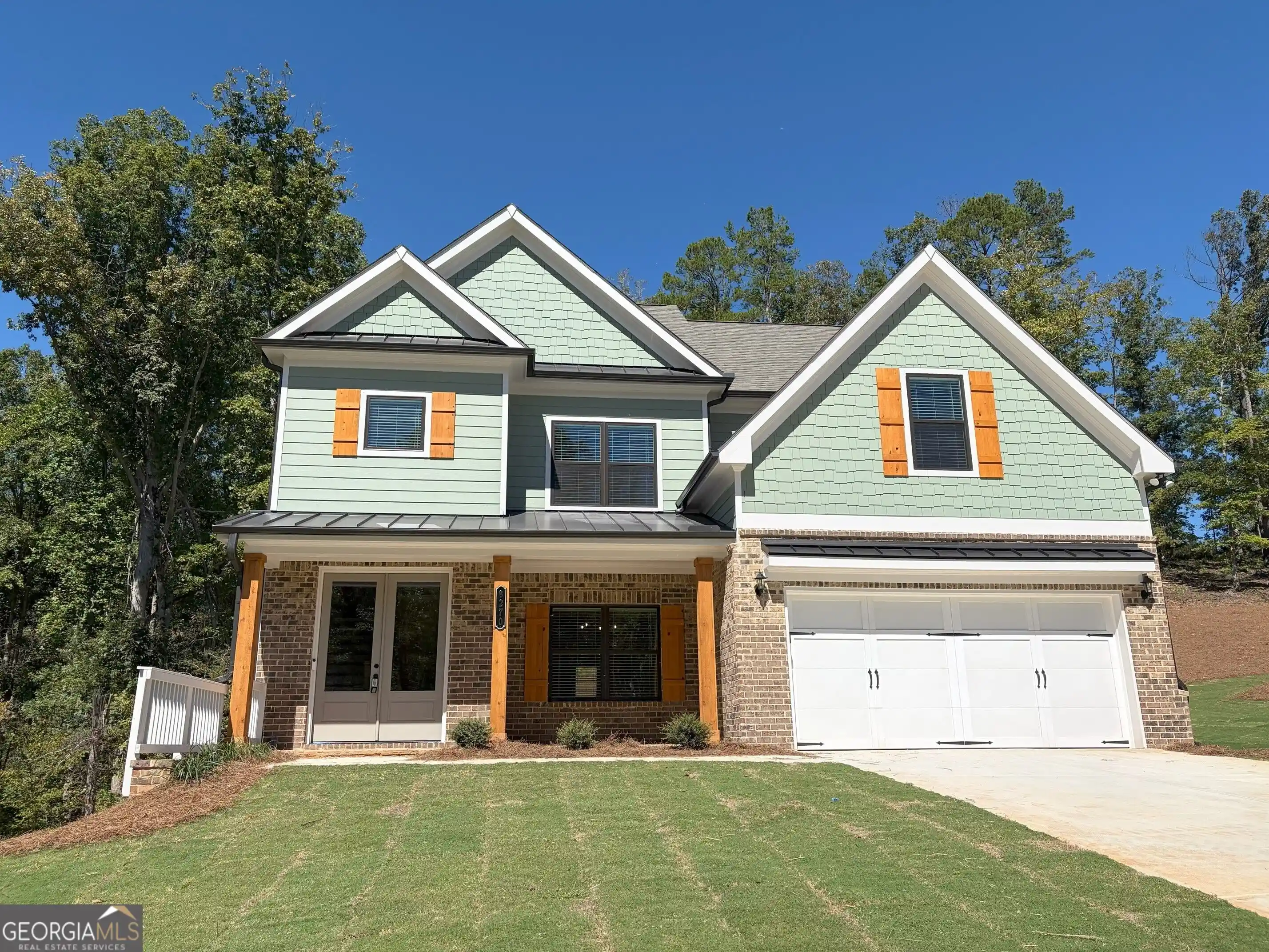 Photo 1 of Single family home for sale at 8270 Crooked Crk Dr, Cumming, GA 30028 | MLS# 10811429 | Listing updated on 2026-10-25