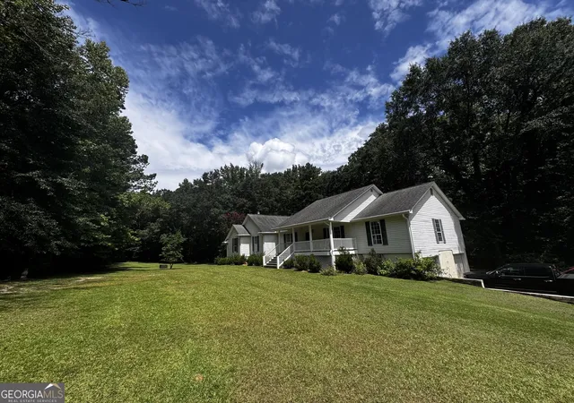 Photo 1 of Single family home for sale at 1997 Mckinley Rd, Zebulon, GA 30295 | MLS# 10819733 | Listing updated on 2026-09-04