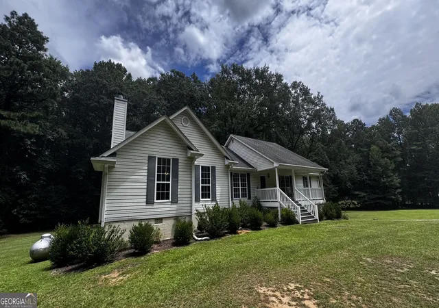 Photo 2 of Single family home for sale at 1997 Mckinley Rd, Zebulon, GA 30295 | MLS# 10819733 | Listing updated on 2026-09-04