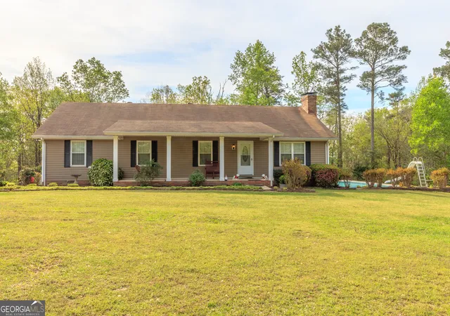 Homes for sale in La Fayette, GA | 197 Lynn Trl, La Fayette, GA 30728 | MLS# 10728636