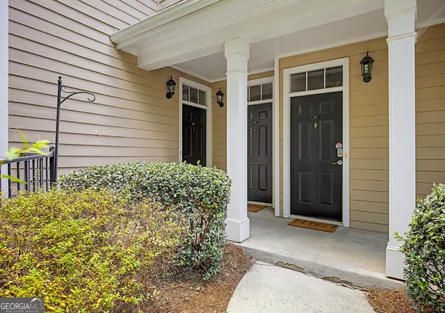 Photo 2 of Condo for sale at 2400 Cumberland Pkwy Se #622, Atlanta, GA 30339 | MLS# 10835812 | Listing updated on 2026-09-23