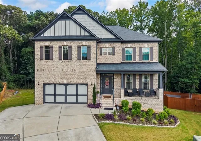 1st image of 721 Autumn Meadow Dr, Loganville, GA 30052 | MLS# 10819809