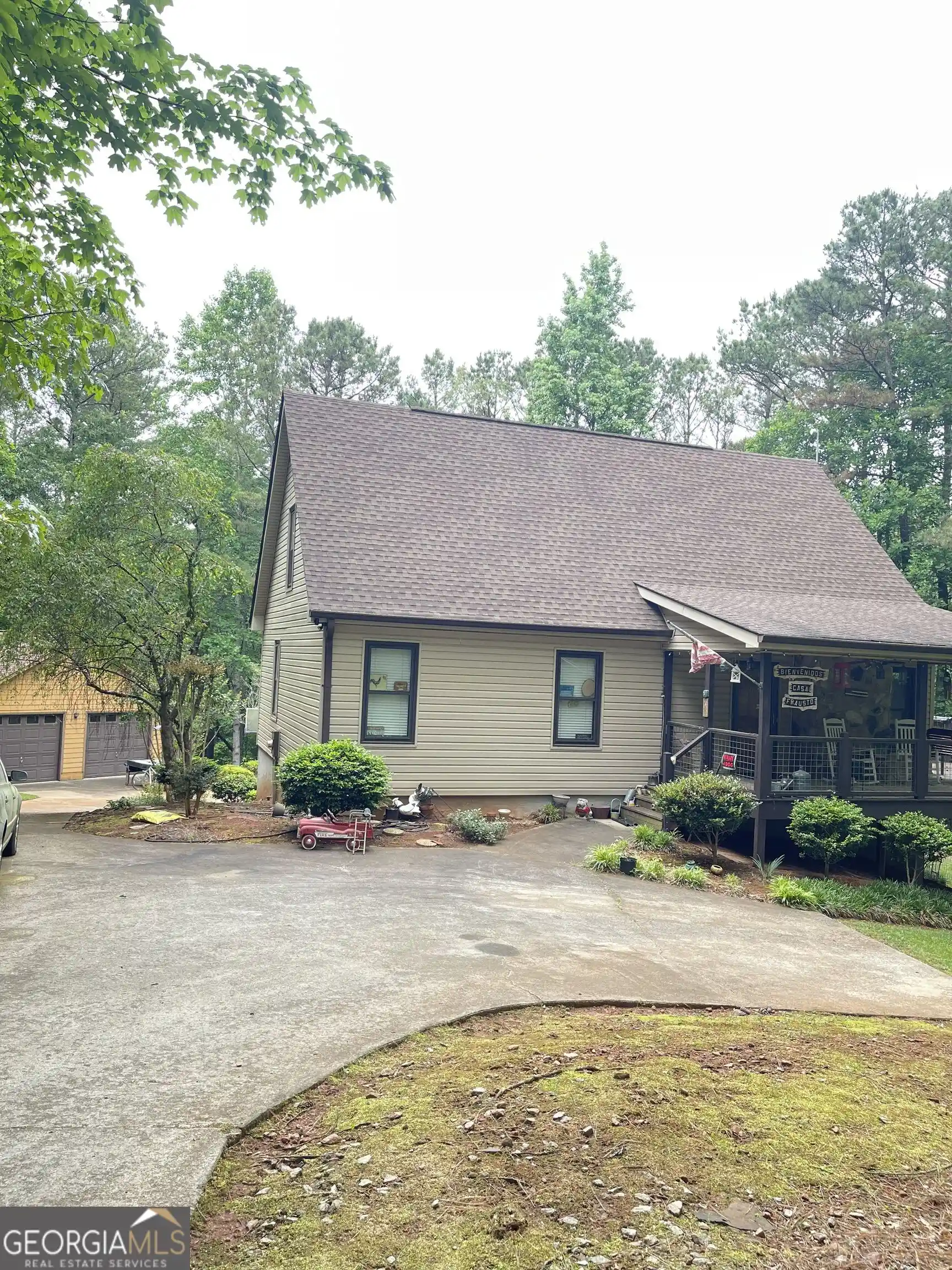Photo 1 of Single family home for sale at 100 Nugget Rd, Carrollton, GA 30117 | MLS# 10857481 | Listing updated on 2026-10-16