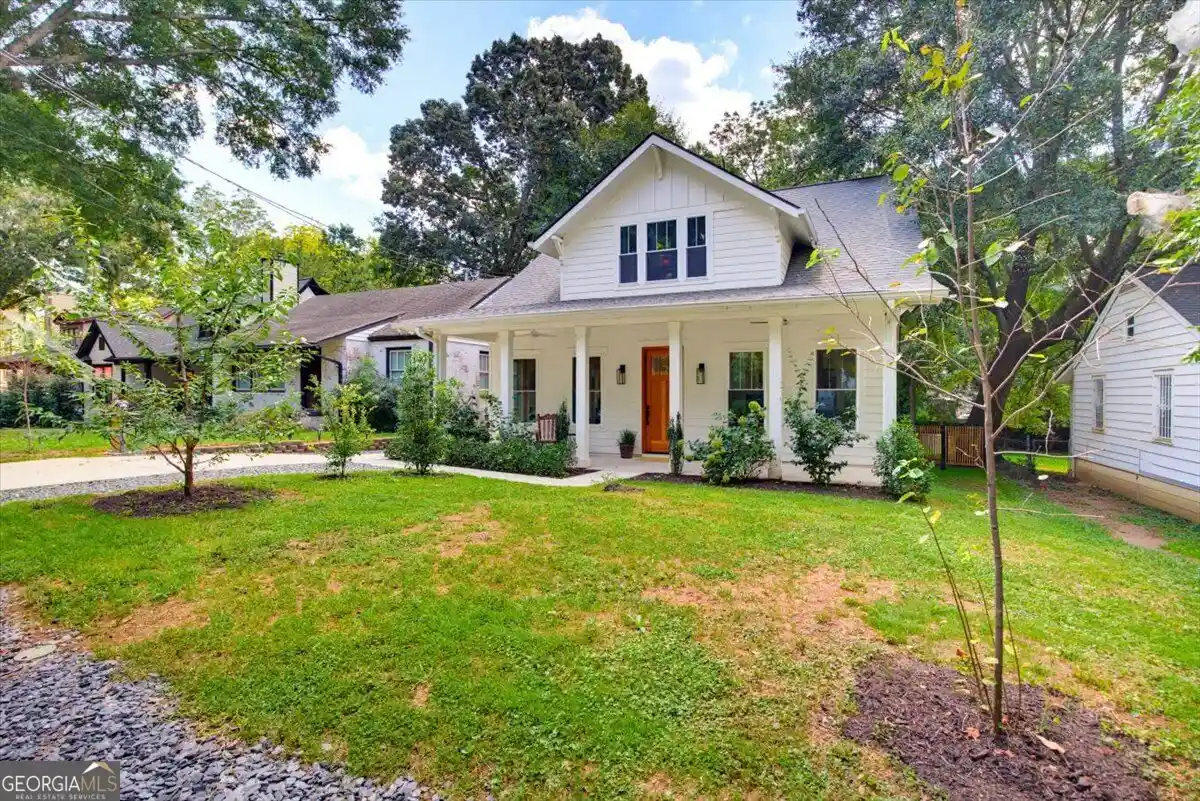 Photo 1 of Single family home for sale at 796 Beechwood Ave Sw, Atlanta, GA 30310 | MLS# 10844043 | Listing updated on 2026-10-20