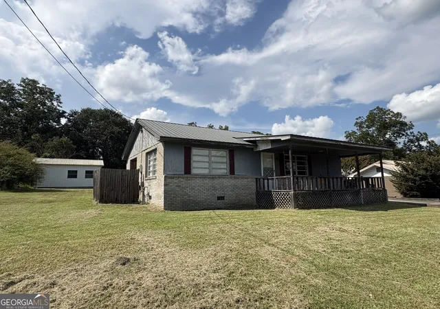 Photo 2 of Sale Pending at 5519 Beulah Ave, Eastman, GA 31023 | MLS# 10831365 | Listing updated on 2026-09-18