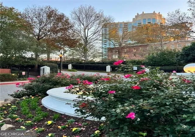 2nd image of 2840 Peachtree Rd #306, Atlanta, GA 30305 | MLS# 10760785