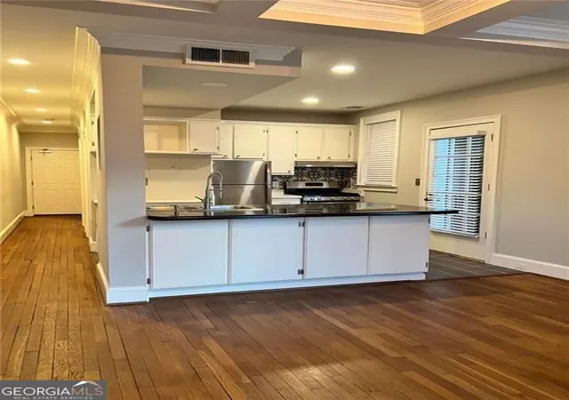 4th image of 2840 Peachtree Rd #306, Atlanta, GA 30305 | MLS# 10760785
