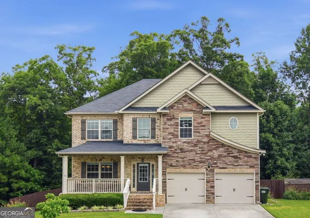 Photo 1 of Single family home for sale at 30 Blakely Ct, Acworth, GA 30101 | MLS# 10819574 | Listing updated on 2026-09-15