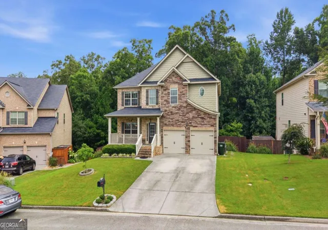 1st image of 30 Blakely Ct, Acworth, GA 30101 | MLS# 10819574