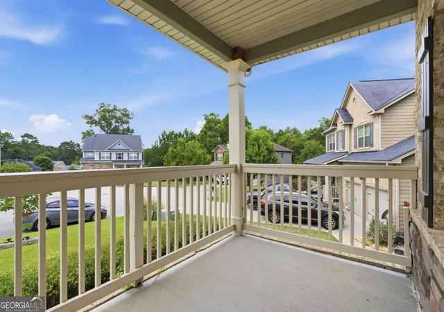 Photo 2 of Single family home for sale at 30 Blakely Ct, Acworth, GA 30101 | MLS# 10819574 | Listing updated on 2026-09-15