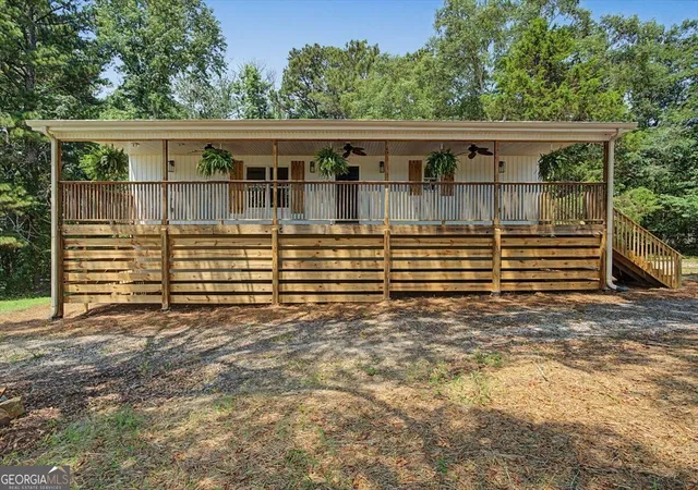 Photo 2 of Sale Pending at 938 Mandeville Rd, Carrollton, GA 30117 | MLS# 10832102 | Listing updated on 2026-10-07