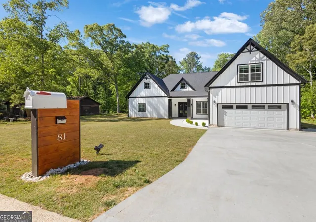 Photo 2 of Single family home for sale at 81 Hager Dr, Riverdale, GA 30274 | MLS# 10735951 | Listing updated on 2026-09-19