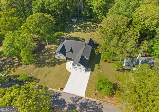 Photo 3 of Single family home for sale at 81 Hager Dr, Riverdale, GA 30274 | MLS# 10735951 | Listing updated on 2026-09-19
