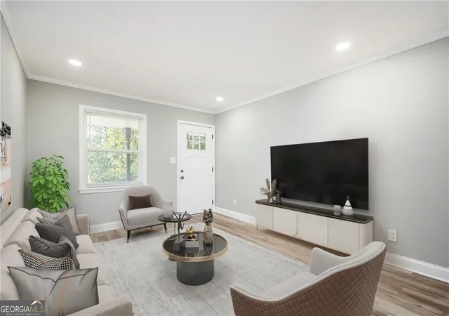 Photo 3 of Single family home for sale at 2198 Star Mist Dr Sw, Atlanta, GA 30311 | MLS# 10793875 | Listing updated on 2026-09-14