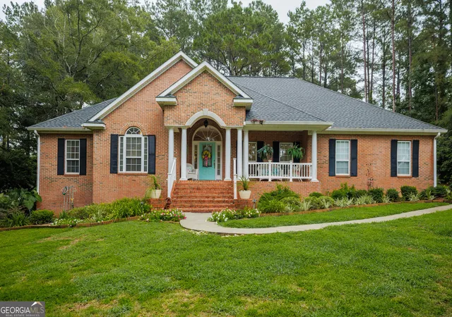 Photo 2 of Single family home for sale at 4723 Misty Valley Cir, Valdosta, GA 31602 | MLS# 10835730 | Listing updated on 2026-09-12