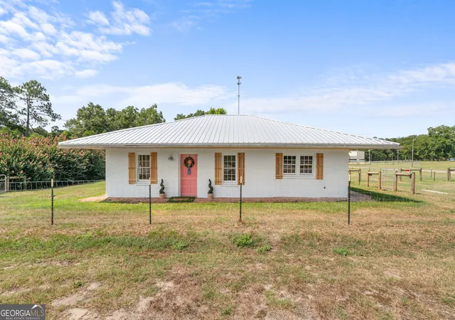 2nd image of 1148 Savannah Hwy, Sylvania, GA 30467 | MLS# 10672949