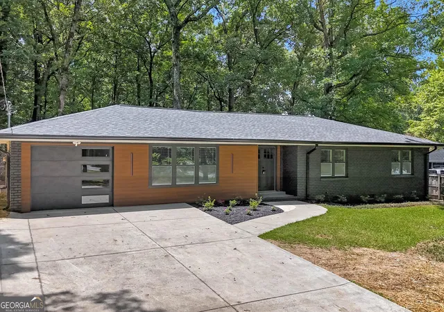 2nd image of 4834 Tilly Mill Rd, Atlanta, GA 30360 | MLS# 10785270