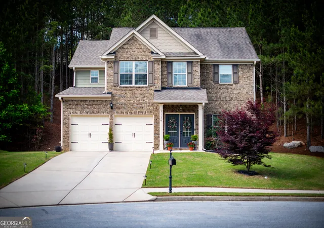 Photo 3 of Single family home for sale at 2128 Farmdale Ct, Conyers, GA 30012 | MLS# 10770322 | Listing updated on 2026-08-06