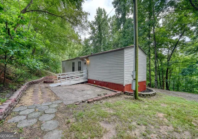 Photo 3 of Manufactured home for sale at 8223 True Love Mountain Rd, Young Harris, GA 30582 | MLS# 10818160 | Listing updated on 2026-08-17