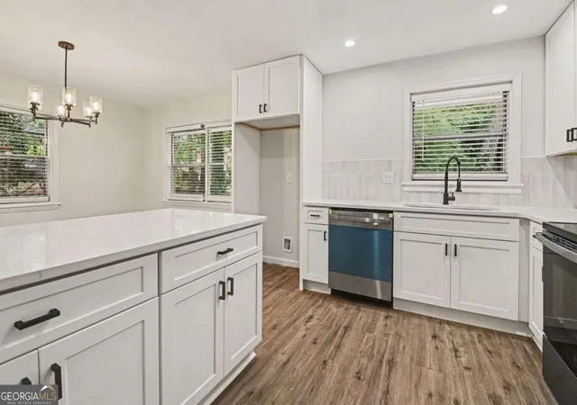 Photo 2 of Single family home for sale at 74 Hollis Ter NW, Atlanta, GA 30311 | MLS# 10808459 | Listing updated on 2026-09-03
