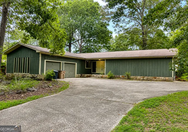 1st image of 2284 Camden, Jonesboro, GA 30236 | MLS# 10815054