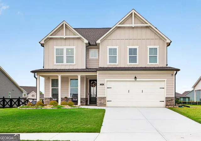 1st image of 104 Grand Meadows Dr, Hoschton, GA 30548 | MLS# 10812140