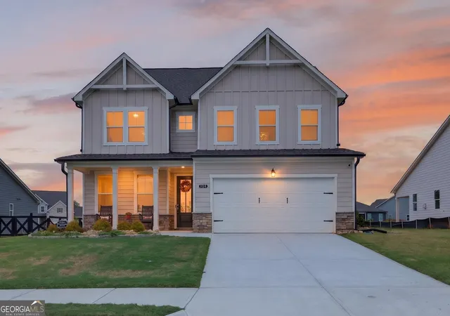 2nd image of 104 Grand Meadows Dr, Hoschton, GA 30548 | MLS# 10812140