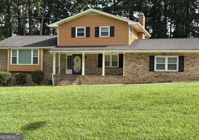 1st image of 3171 Hammarskjold Dr, Atlanta, GA 30344 | MLS# 10818836