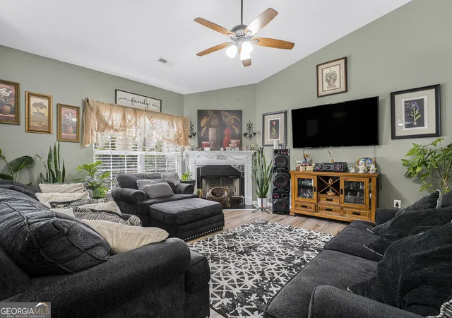 Photo 3 of Single family home for sale at 42 Highlander Trl SW, Rome, GA 30165 | MLS# 10722454 | Listing updated on 2026-05-08