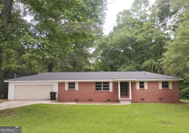 1st image of 327 W Bonnell St, Oxford, GA 30054 | MLS# 10827820