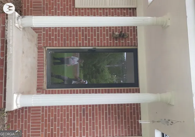 2nd image of 327 W Bonnell St, Oxford, GA 30054 | MLS# 10827820