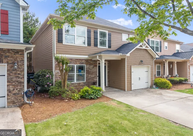Homes for sale in Dawsonville, GA | 79 Oakmont Dr, Dawsonville, GA 30534 | MLS# 10755366