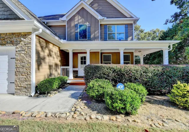 2nd image of 1755 Lark Trl, Jefferson, GA 30549 | MLS# 10777103