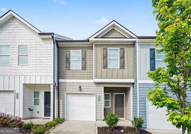 2nd image of 119 Buckingham Ln, Hoschton, GA 30548 | MLS# 10758413