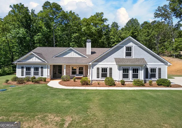 Single family home for sale at 173 W Lake Blvd, Carrollton, GA 30116 | MLS# 10806346