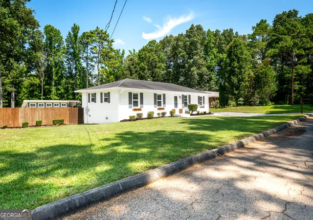 Homes for sale in Summerville, GA | 69 Willow Crst, Summerville, GA 30747 | MLS# 10799292