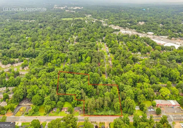 1st image of 3403 Glenwood Rd, Decatur, GA 30032 | MLS# 10801500