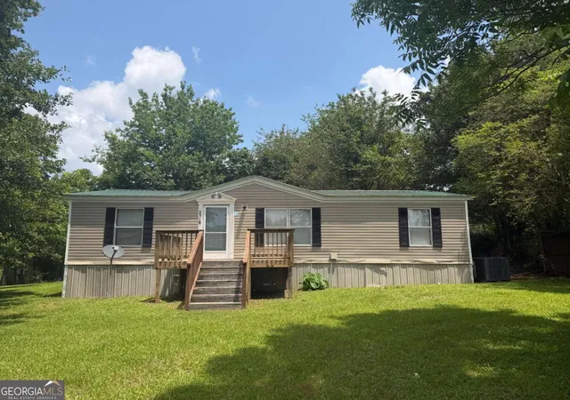 Photo 1 of Sale Pending at 4128 Price Rd, Gainesville, GA 30506 | MLS# 10783794 | Listing updated on 2026-09-02
