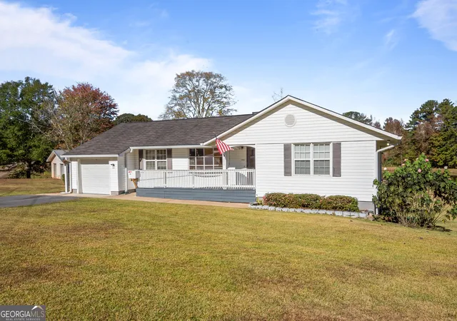 5th image of 200 Crestwood Dr, Lagrange, GA 30241 | MLS# 10636541
