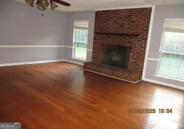 Photo 3 of Single family home for sale at 2500 Pin Oak St, Jesup, GA 31546 | MLS# 10803031 | Listing updated on 2026-09-12