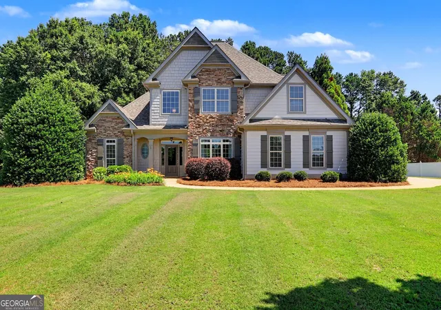 1st image of 4 White Oak Ln, Sharpsburg, GA 30277 | MLS# 10786089