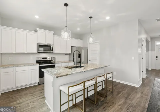 Photo 4 of Single family home for sale at 391 Faulkner St, Stockbridge, GA 30281 | MLS# 10785265 | Listing updated on 2026-10-09