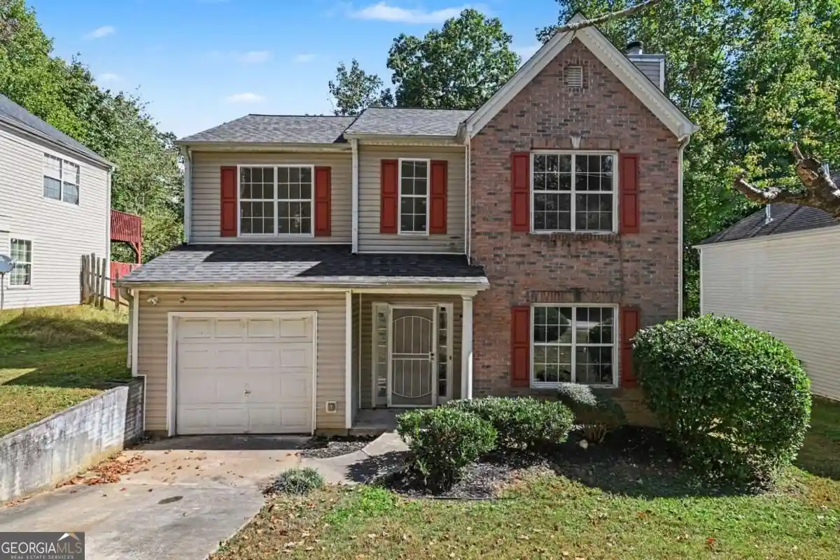 Single family home for sale at 7102 Shenandoah Trl, Austell, GA 30168 | MLS# 10878889